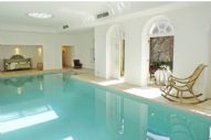 Laurel Manor - Large holiday house with indoor swimming pool