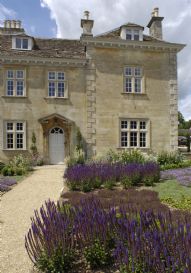 Honeystone Manor - An exclusive country houses in Burford, Oxfordshire