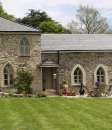 Self-catering with knobs on by Sally Shalam
